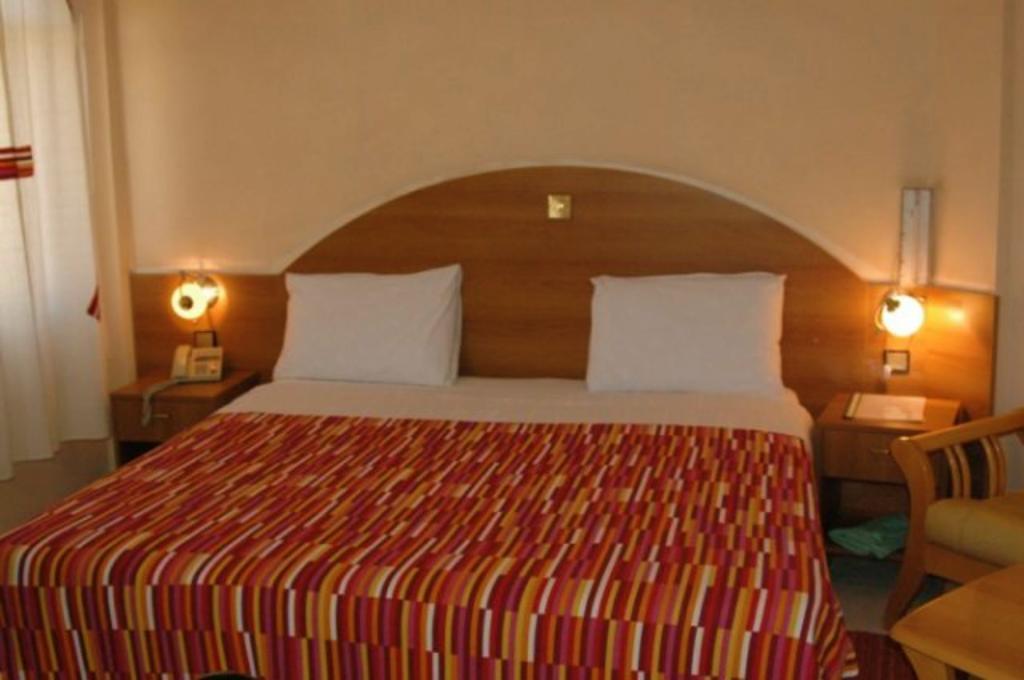 Crystal Hotel Aszmara Kültér fotó